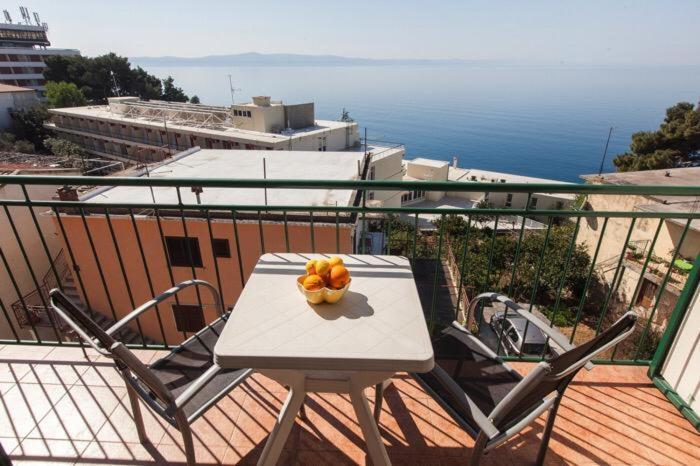 Apartmani Niko Podgora Esterno foto