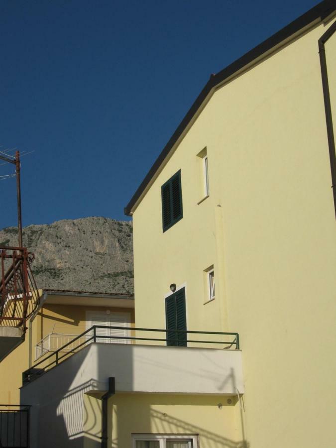 Apartmani Niko Podgora Esterno foto